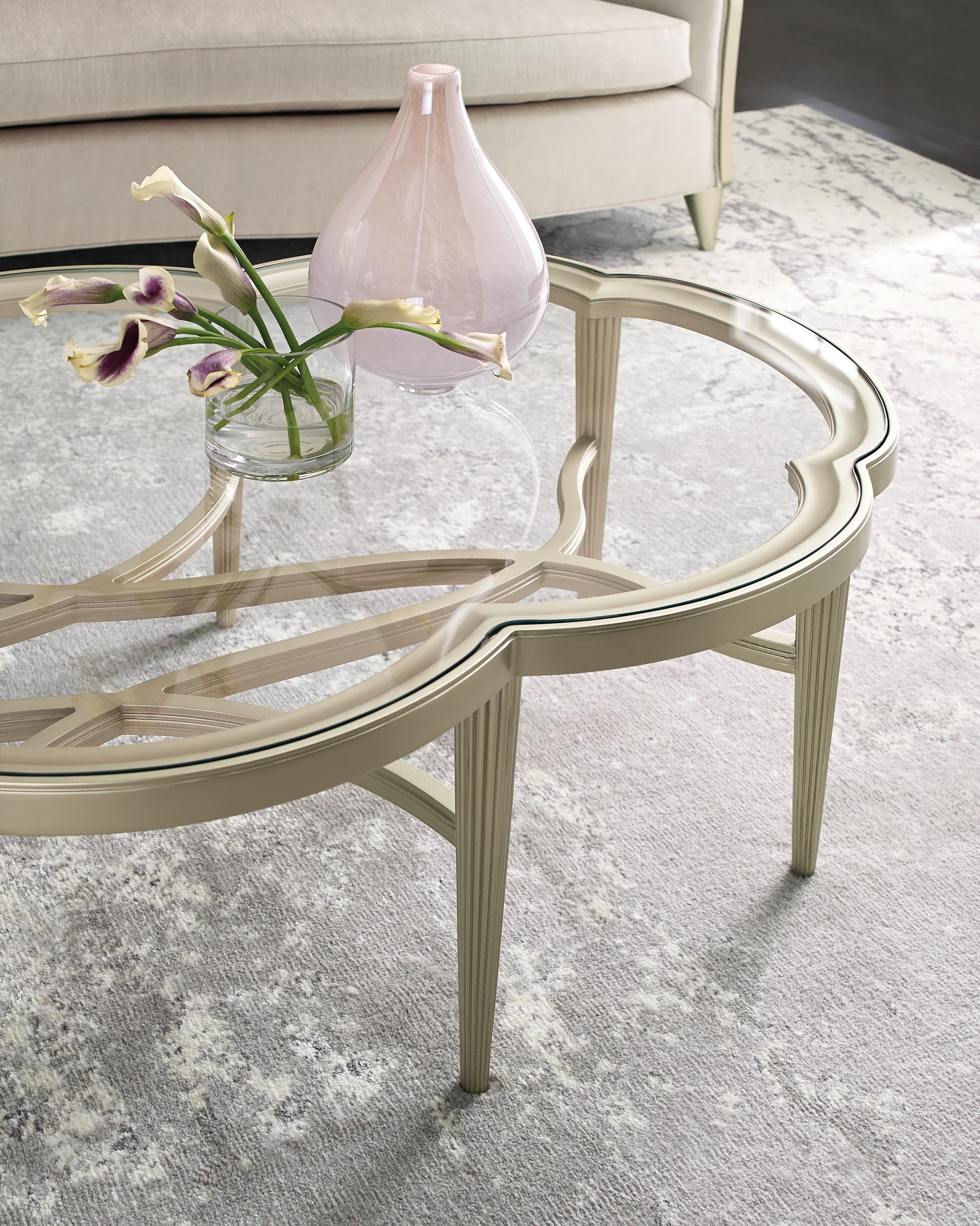 Raf Sofa - Image 4