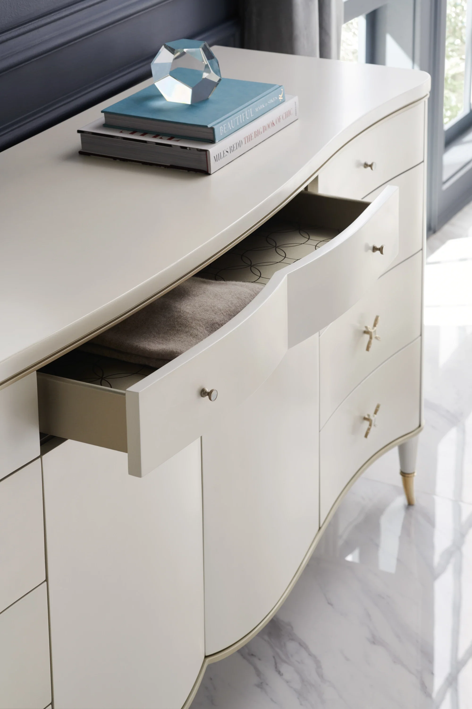 Belle Of The Ball - Image 4
