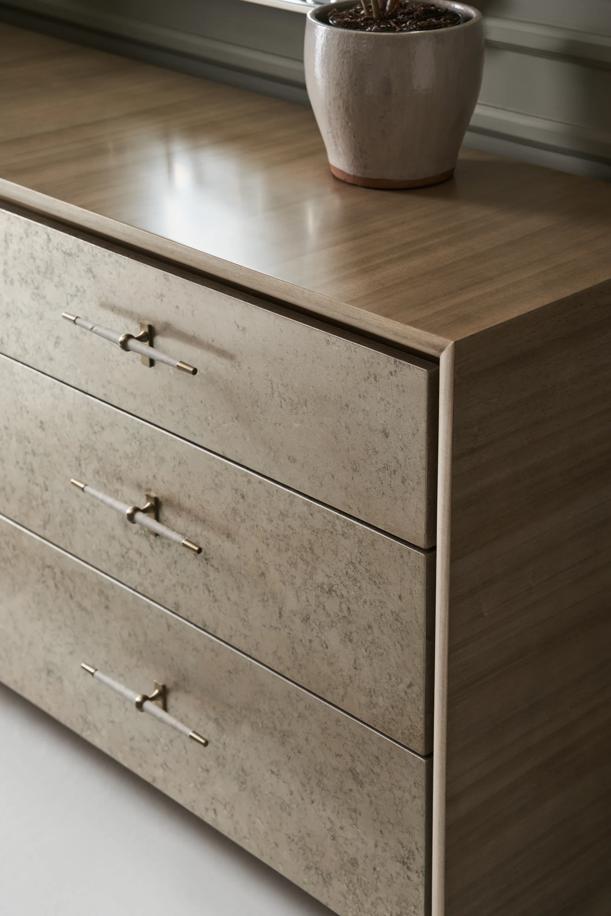Hang Up Dresser - Image 7