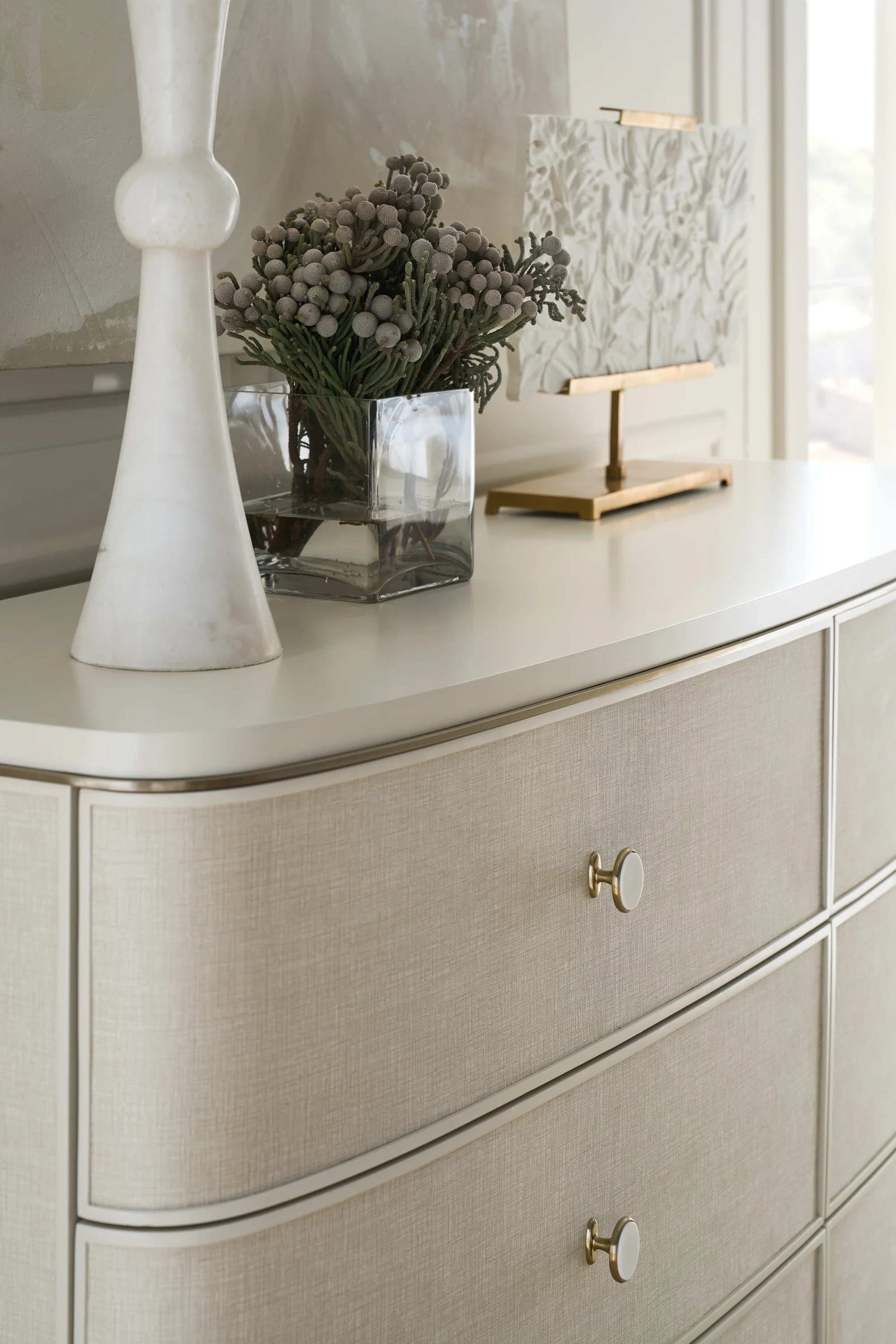 Lyon Dresser - Image 4
