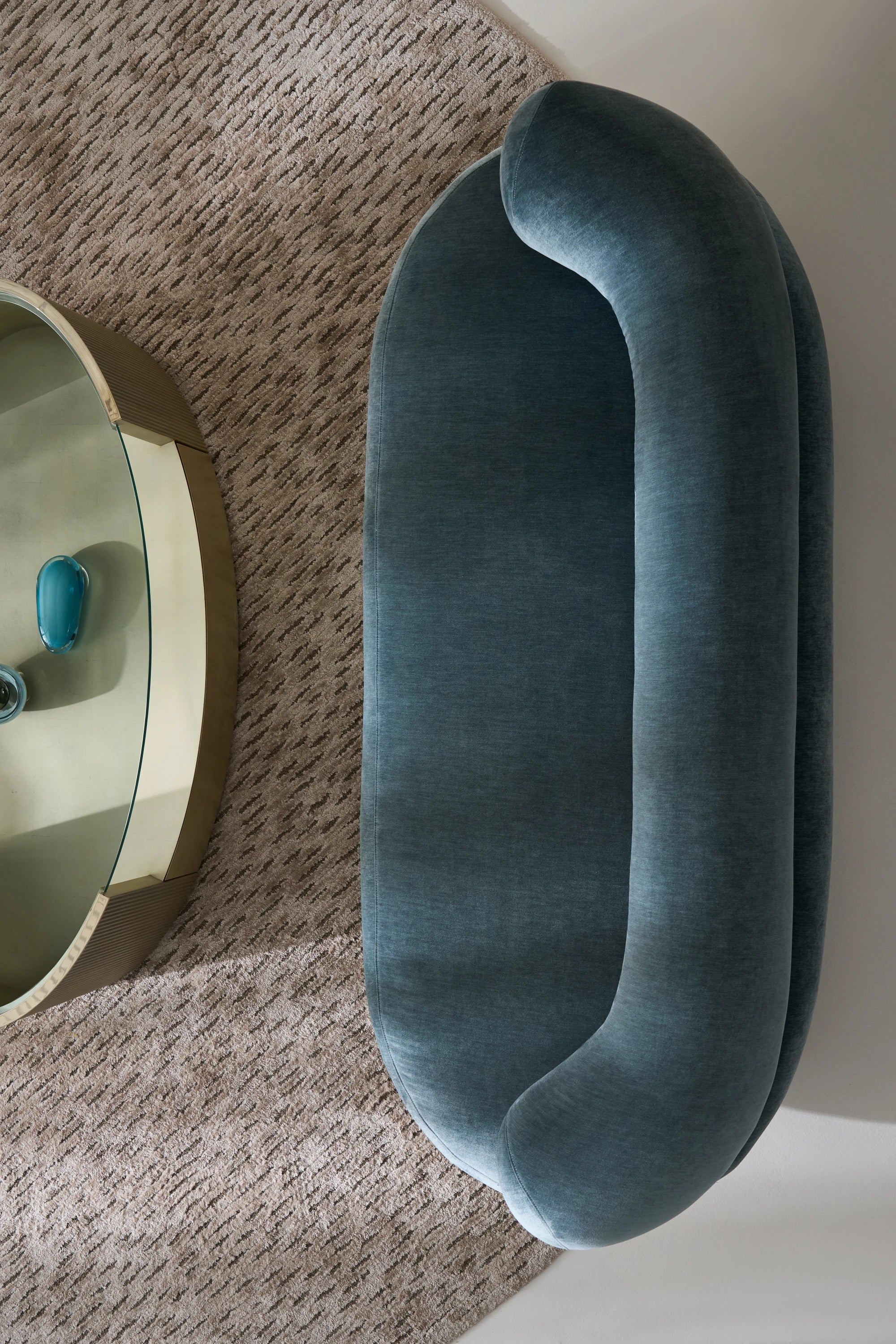 Love Oval Cocktail Table - Oracle - Image 3