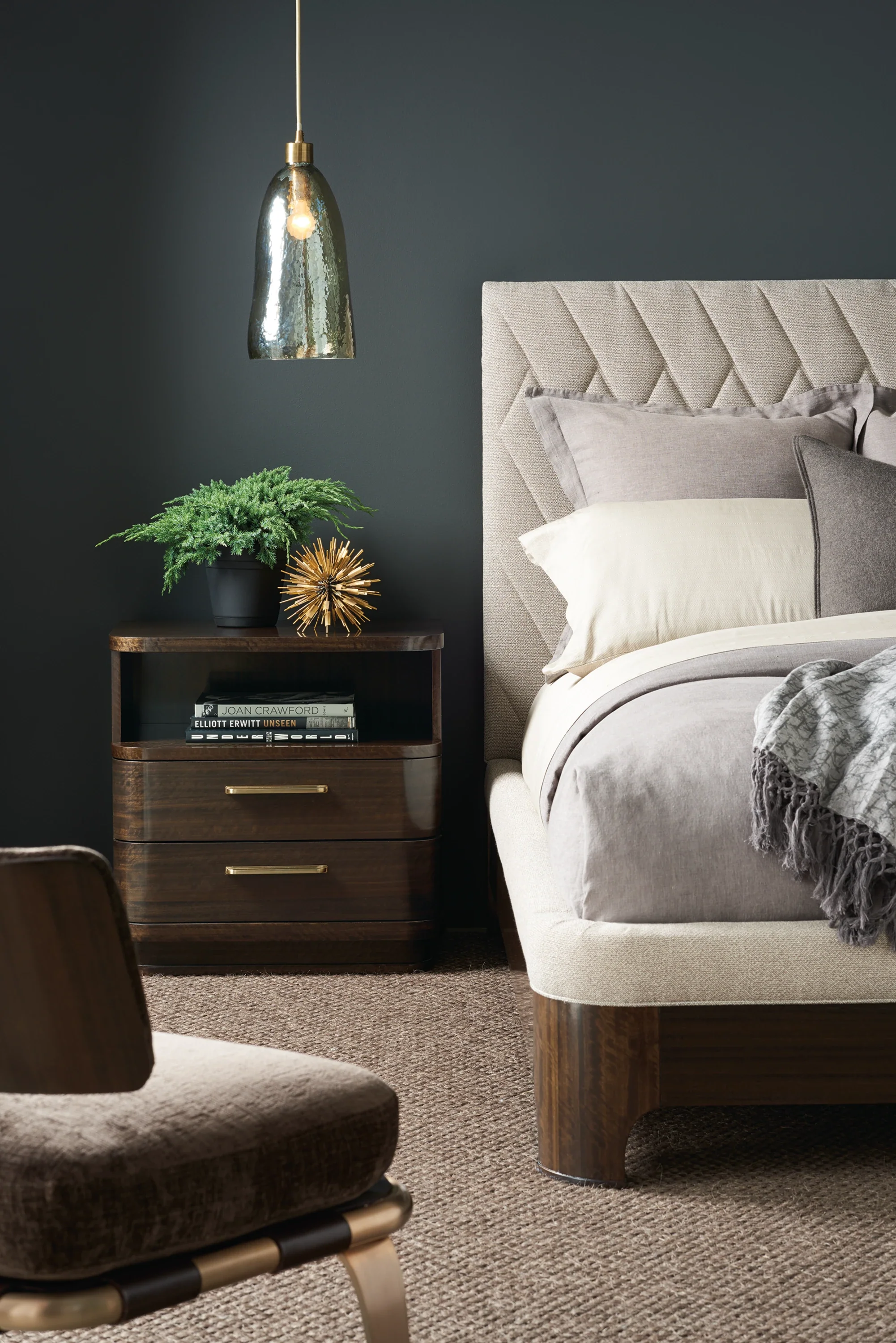 Moderne Bed Cal King - Image 2