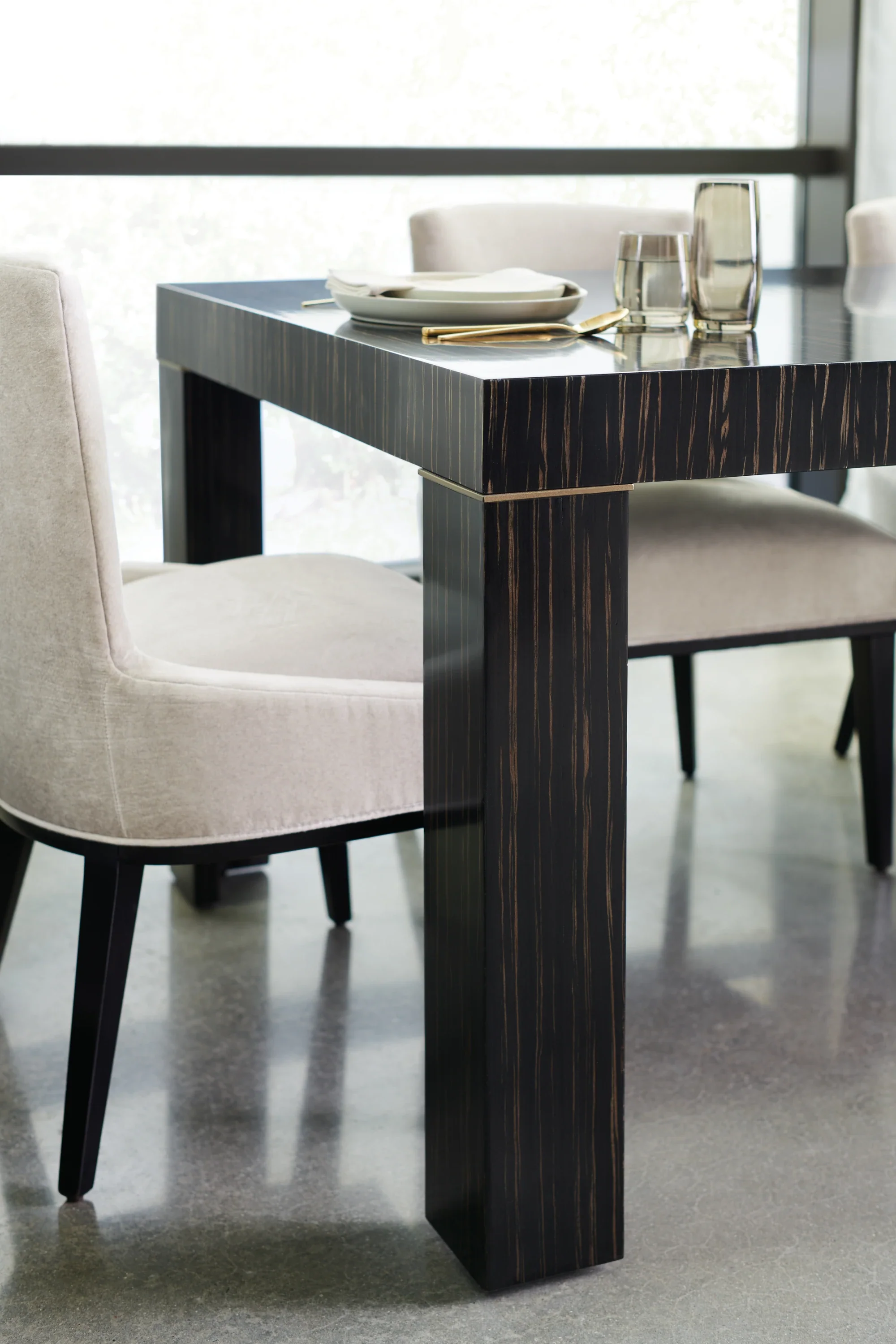 Edge Dining Table - Image 4