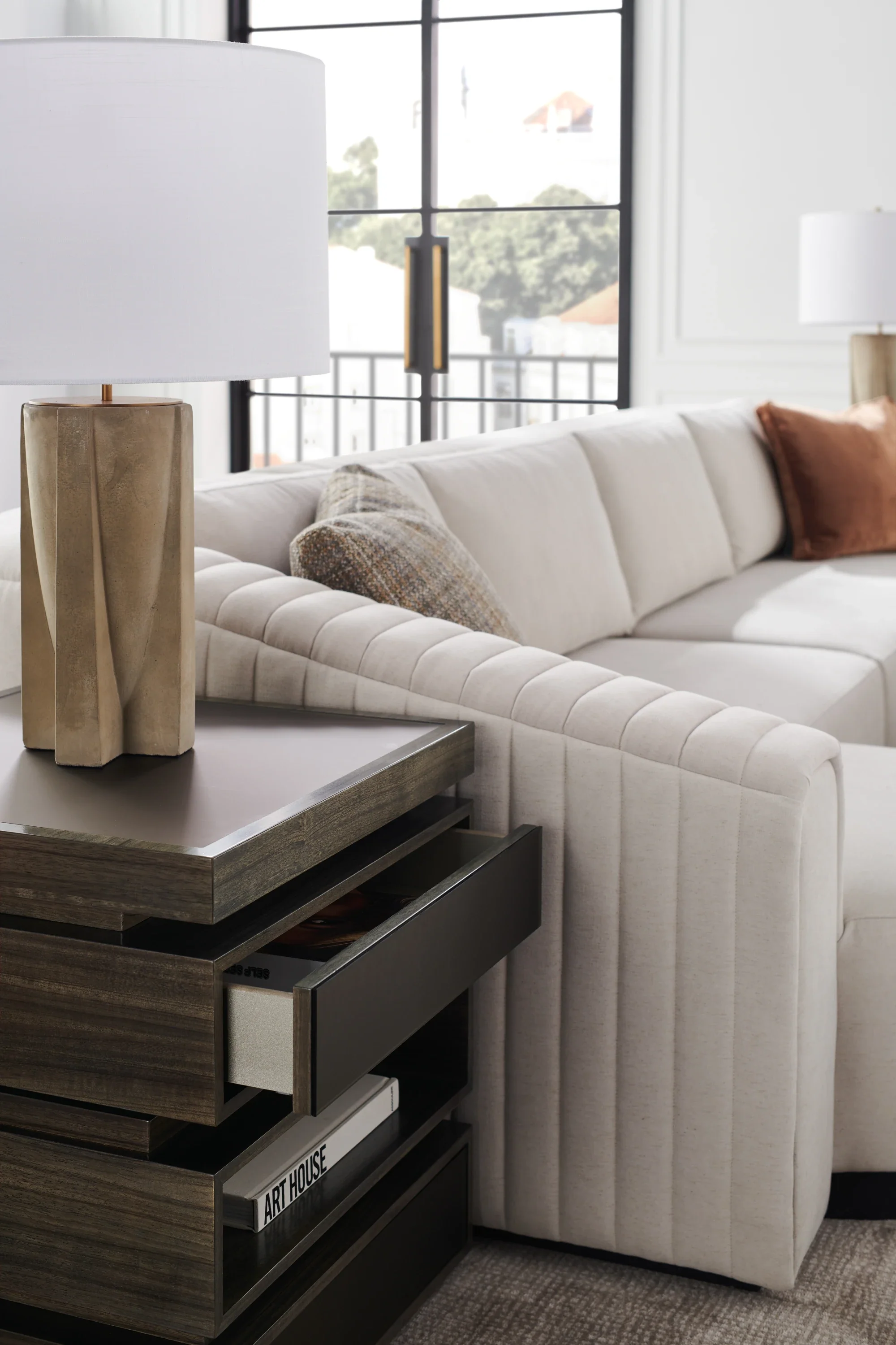 La Moda Raf Loveseat - Image 3
