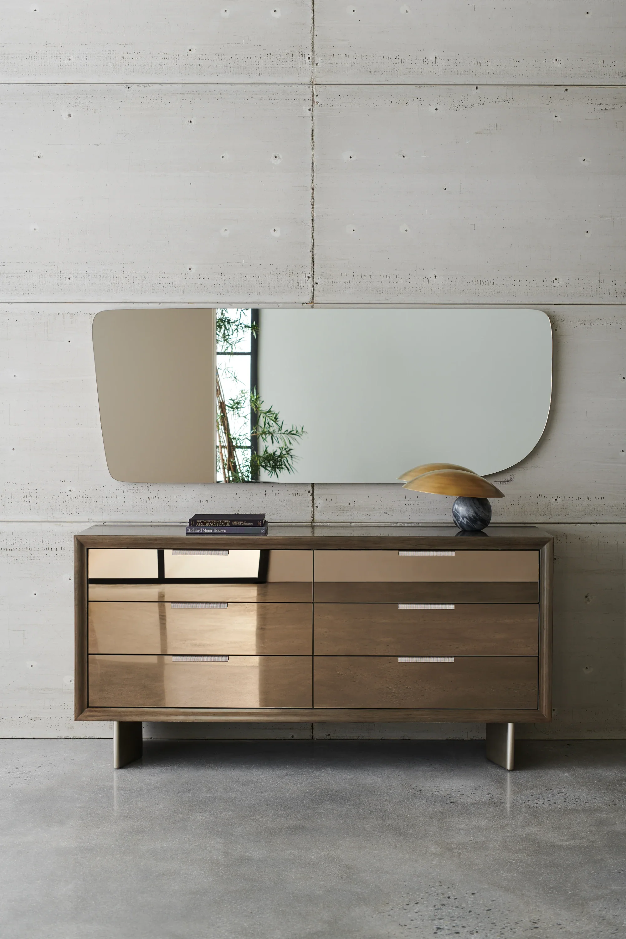 La Moda Dresser - Image 2