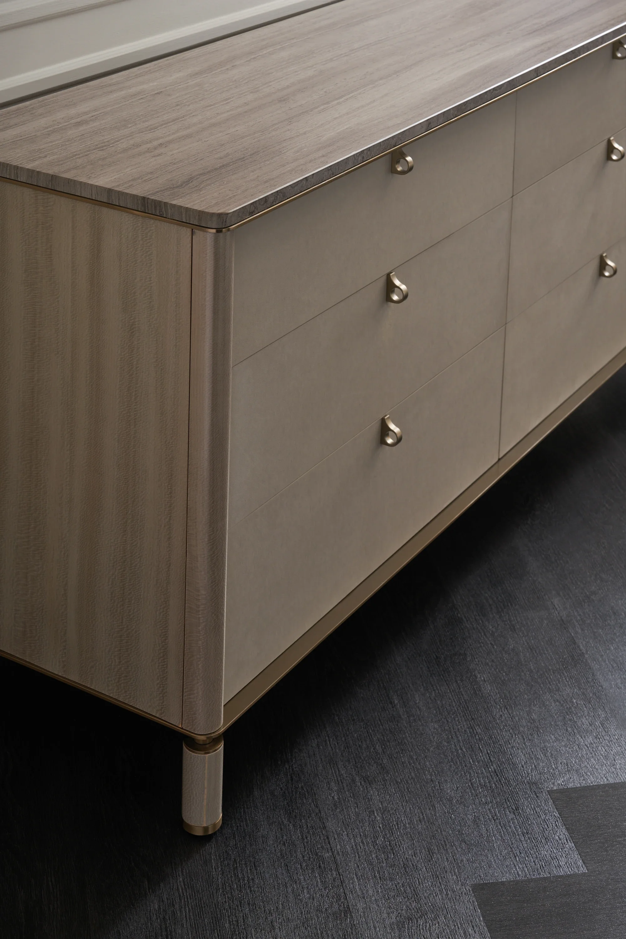 Balance Dresser - Image 4