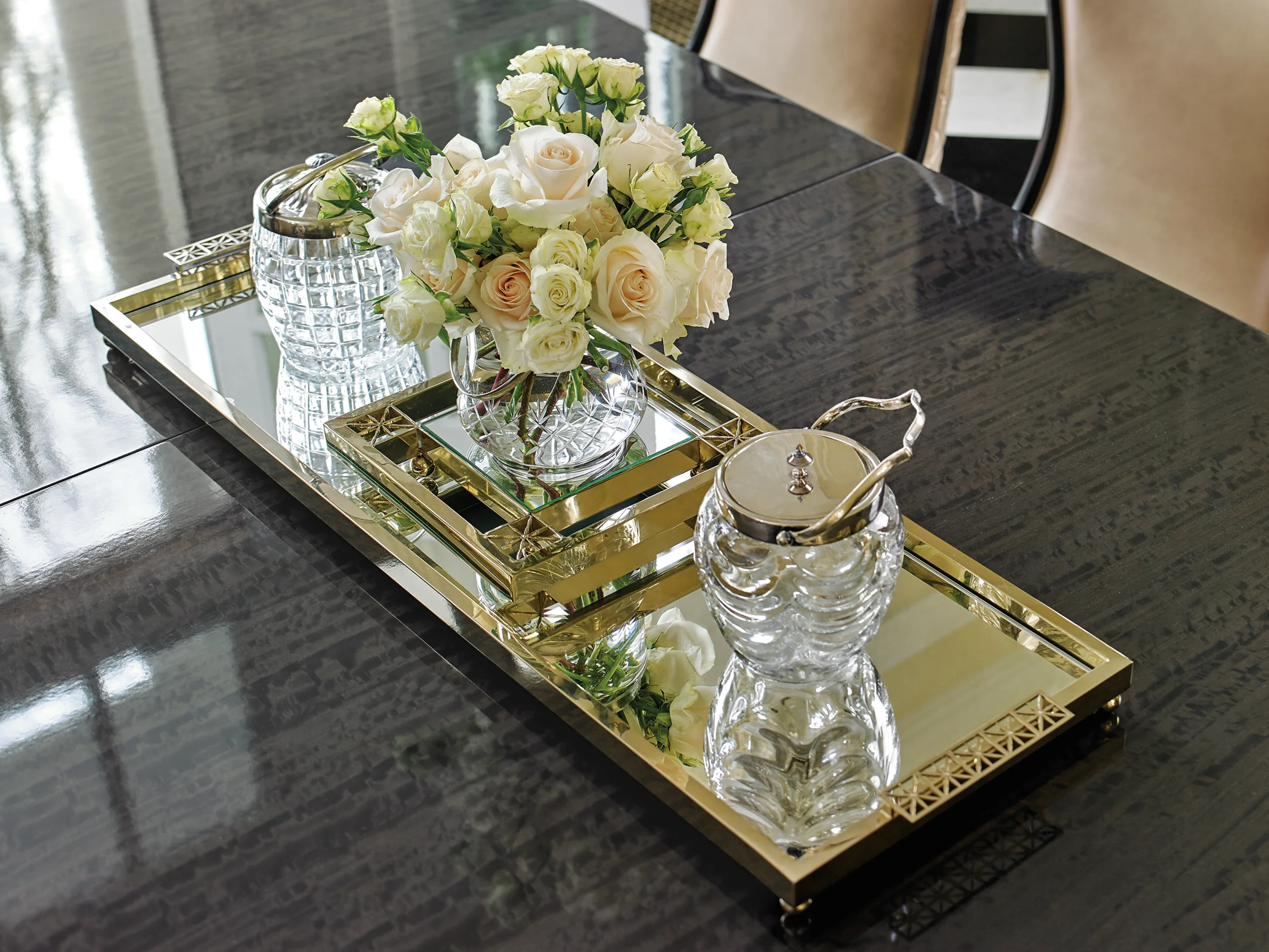 The Aristocrat Dining Table - Image 15