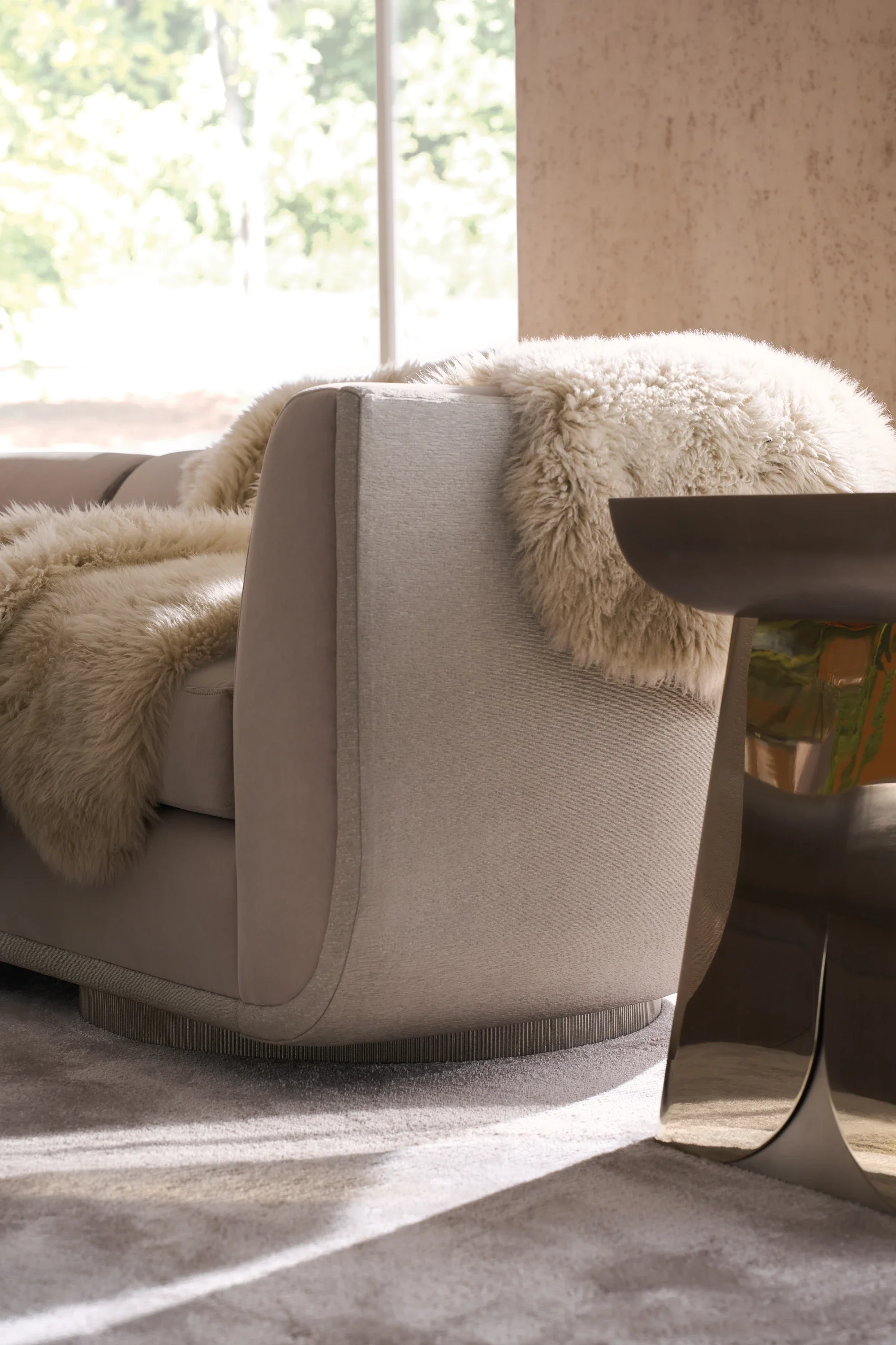 Clipper Raf Sofa - Image 3