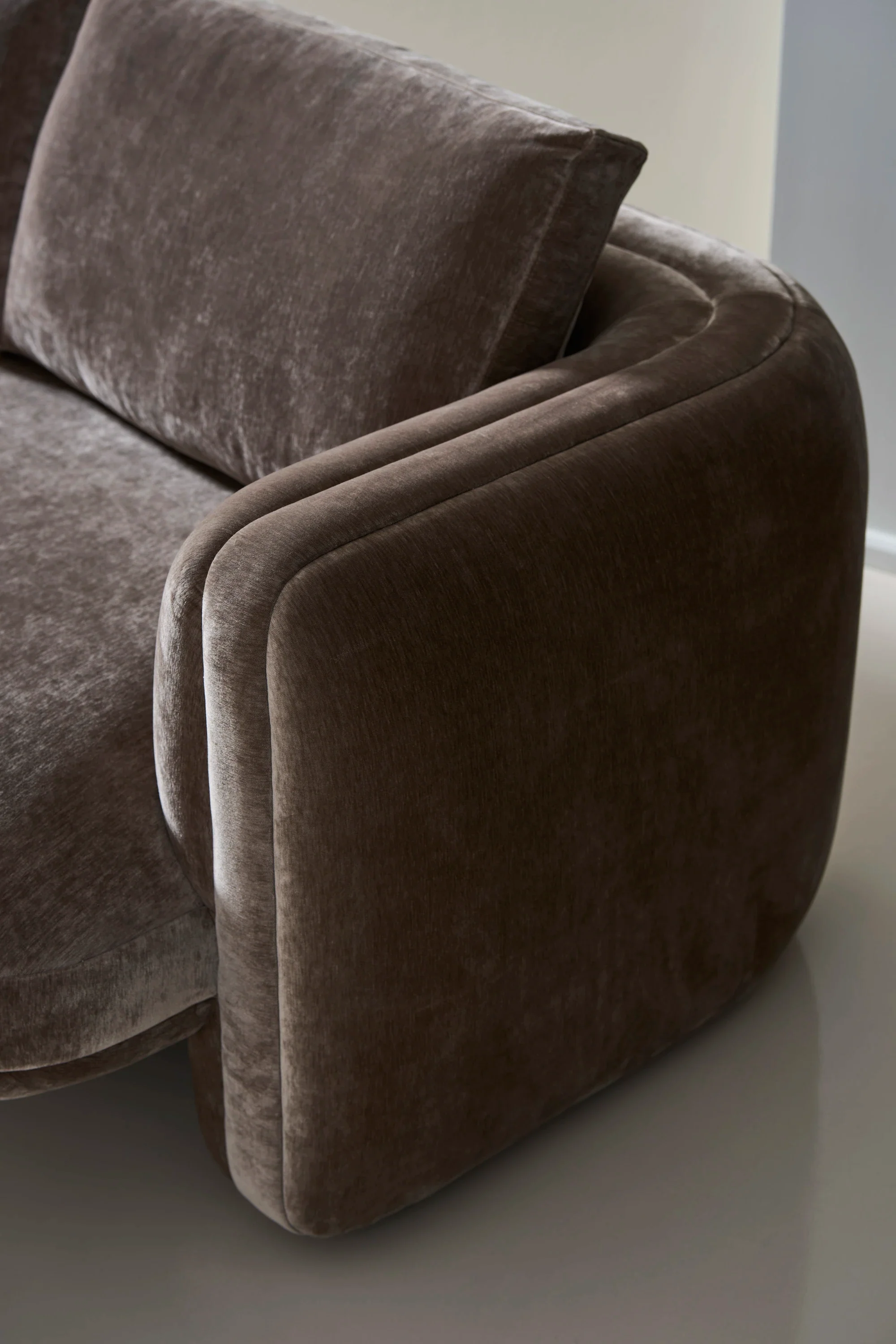 Overlap Raf Loveseat Dark Taupe - Image 3
